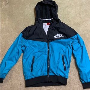 NIKE WINDBREAKER! (SOLD ON MERCARI)